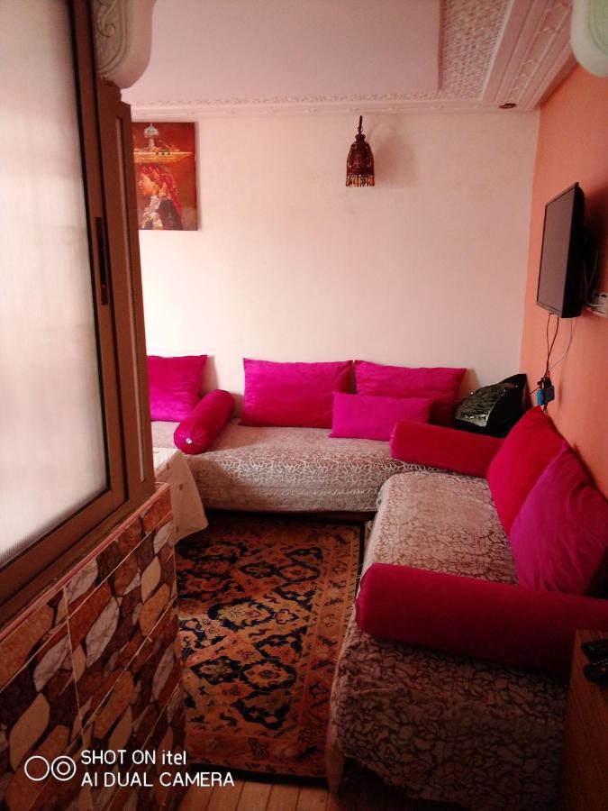 רבאט Studio Amine Avec Une Terasse Privee מראה חיצוני תמונה